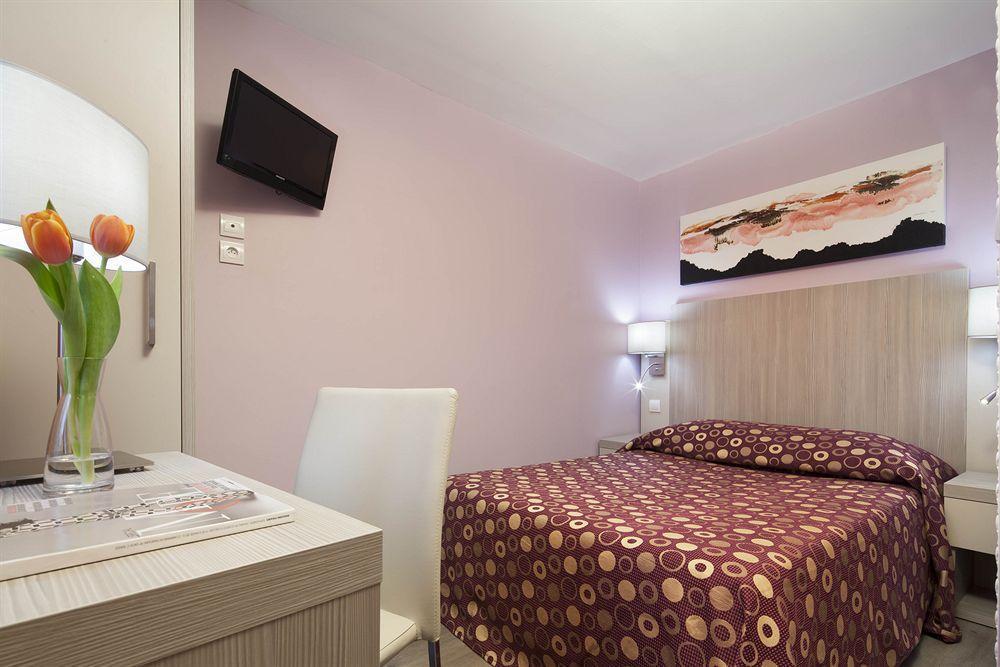 אונאי-סו-בואה Hotel De Nevers מראה חיצוני תמונה